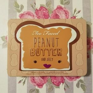 Too Faced Peanut butter and Jelly Palette